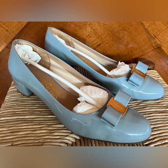 SALVATORE FERRAGAMO ⭐️ PUMPS ⭐️ HOST PICK ⭐️ - Picture 6 of 16